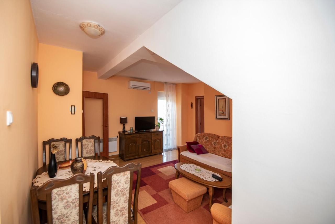 Apartman Pogled Trebinje Appartement Buitenkant foto